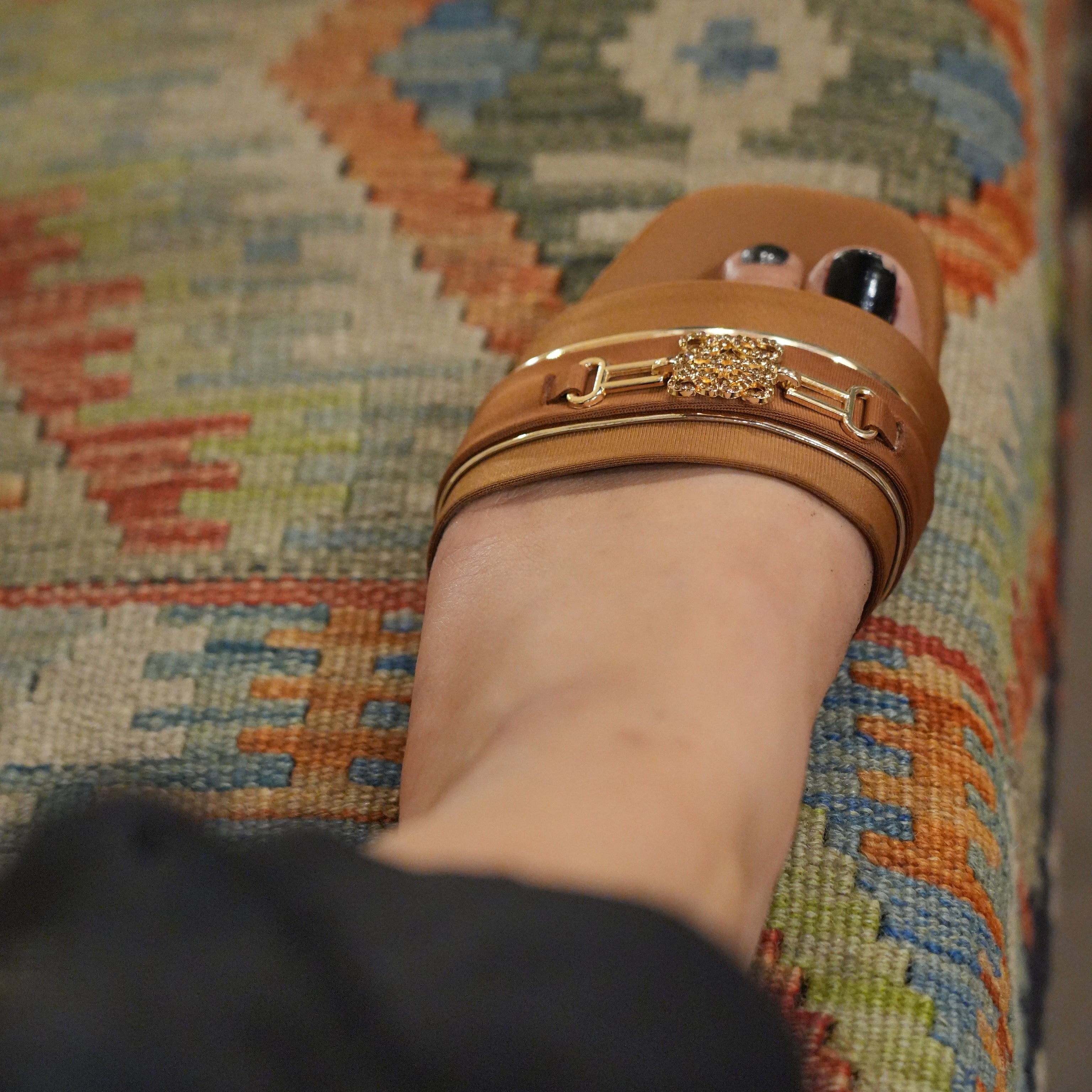 The Brown Buckle Chapal