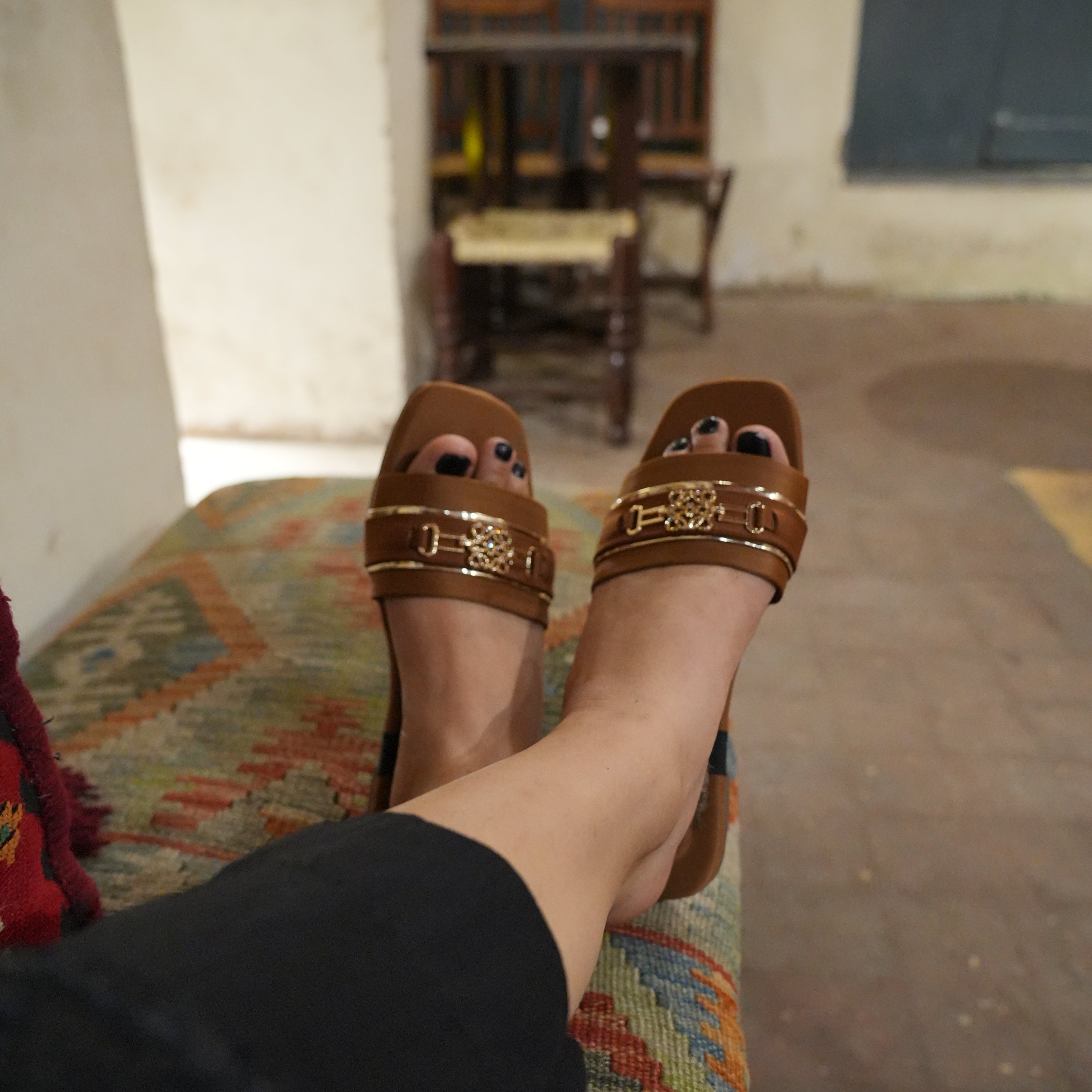 The Brown Buckle Chapal