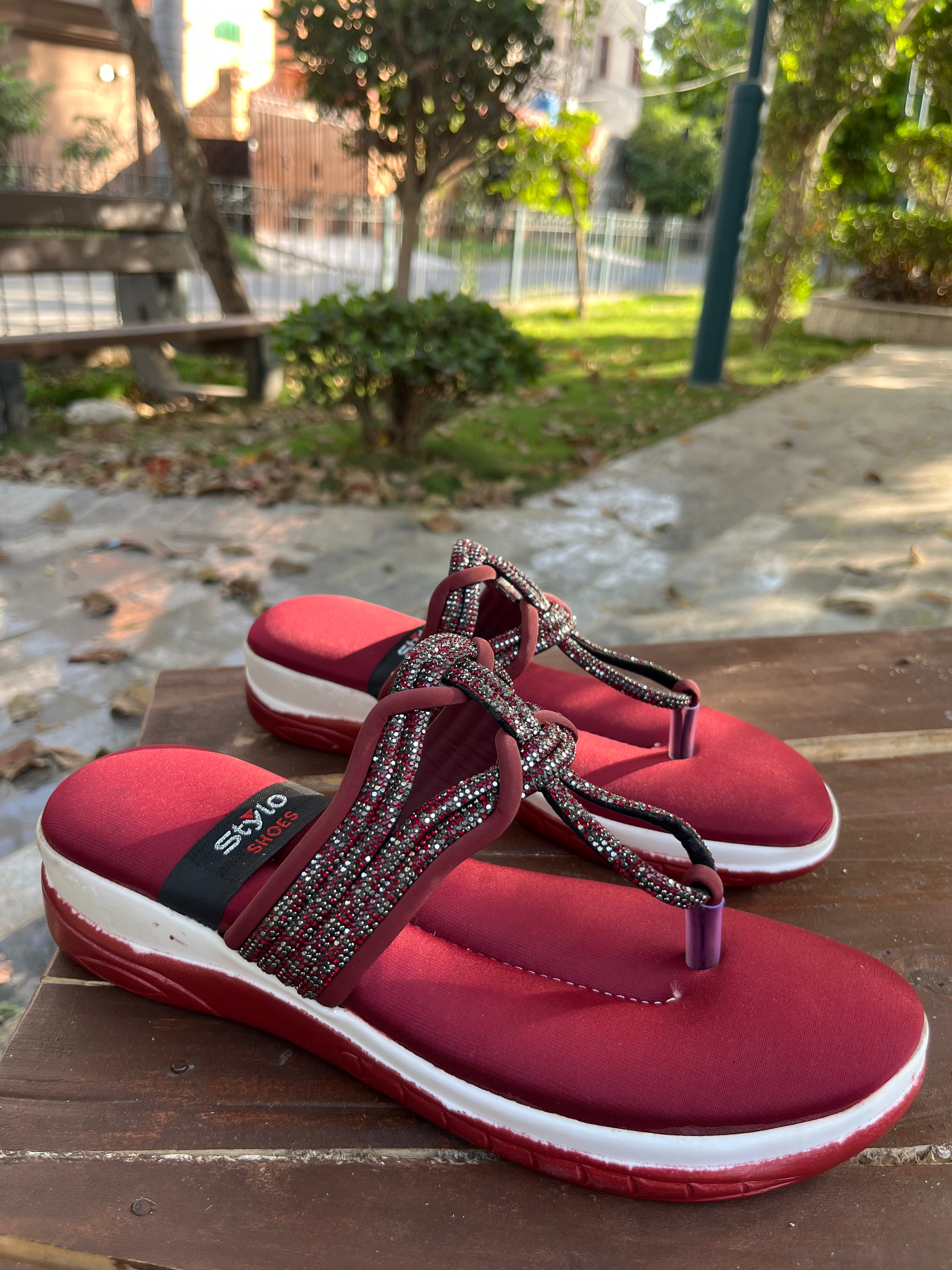 Red Soft Paiding Chapal