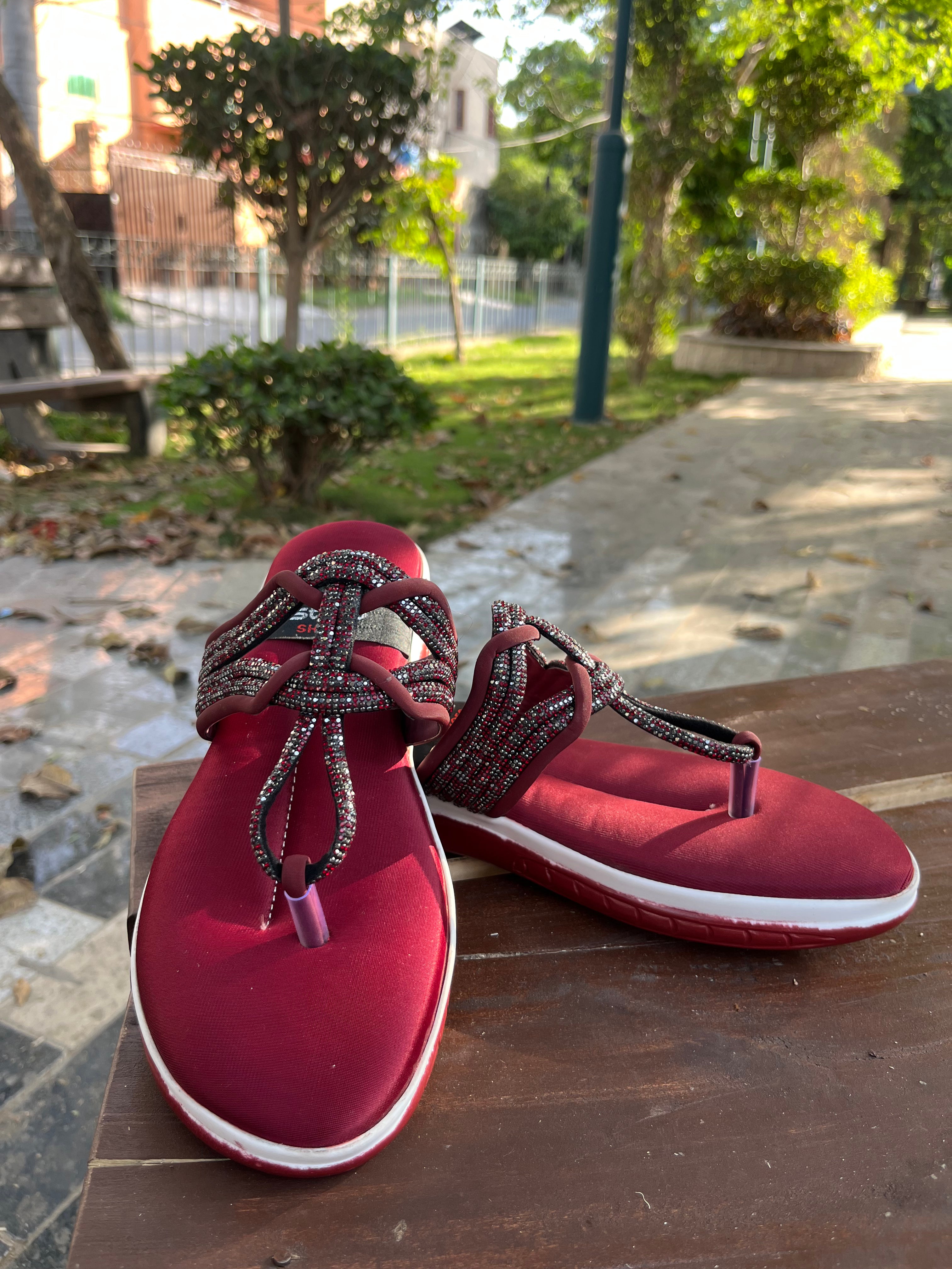Red Soft Paiding Chapal